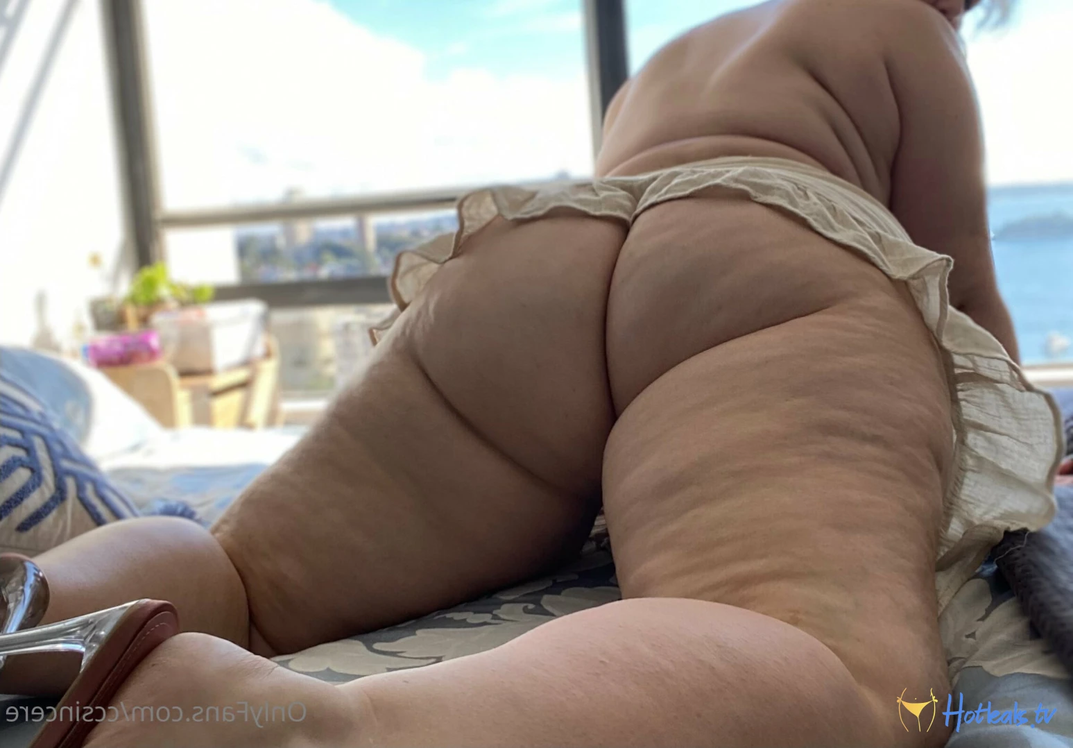 Lora Carmichael - Built to be Bent Over [ loracarmichael ] Onlyfans leaked photo 15948622 on Hotleaks.tv