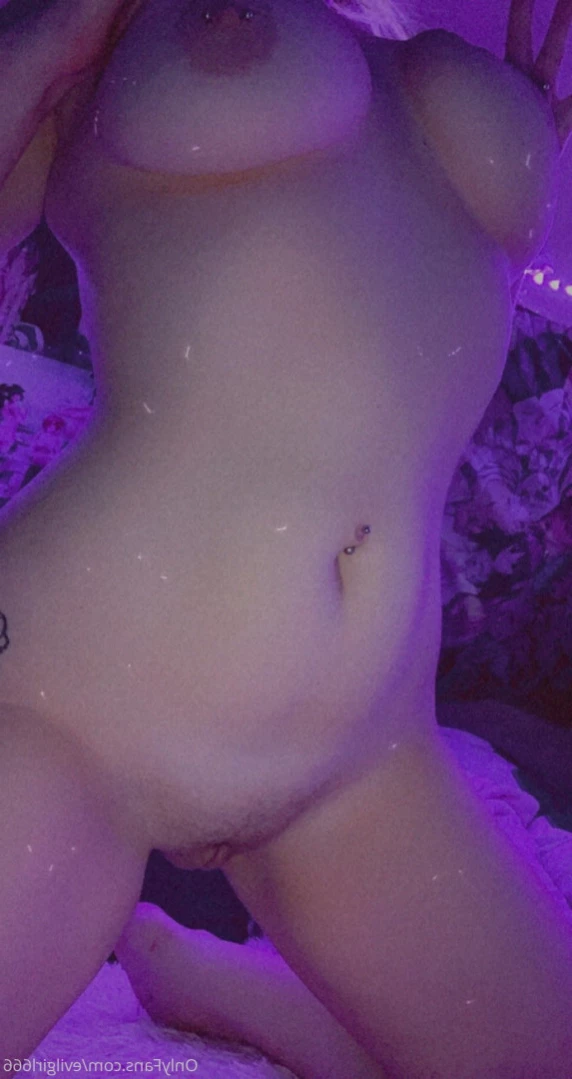 evilgirl666 Onlyfans leaked photo 13635153 on Hotleaks.tv