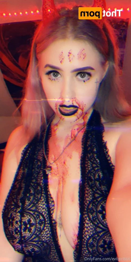 evilgirl666 Onlyfans leaked photo 14085787 on Hotleaks.tv