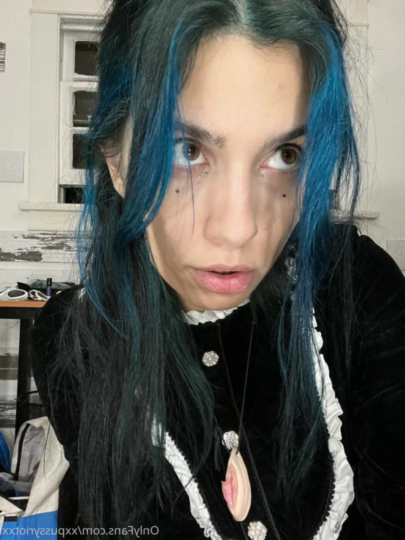 Pussy Riot [ pussyriot ] Onlyfans leaked photo 11328000 on Hotleaks.tv