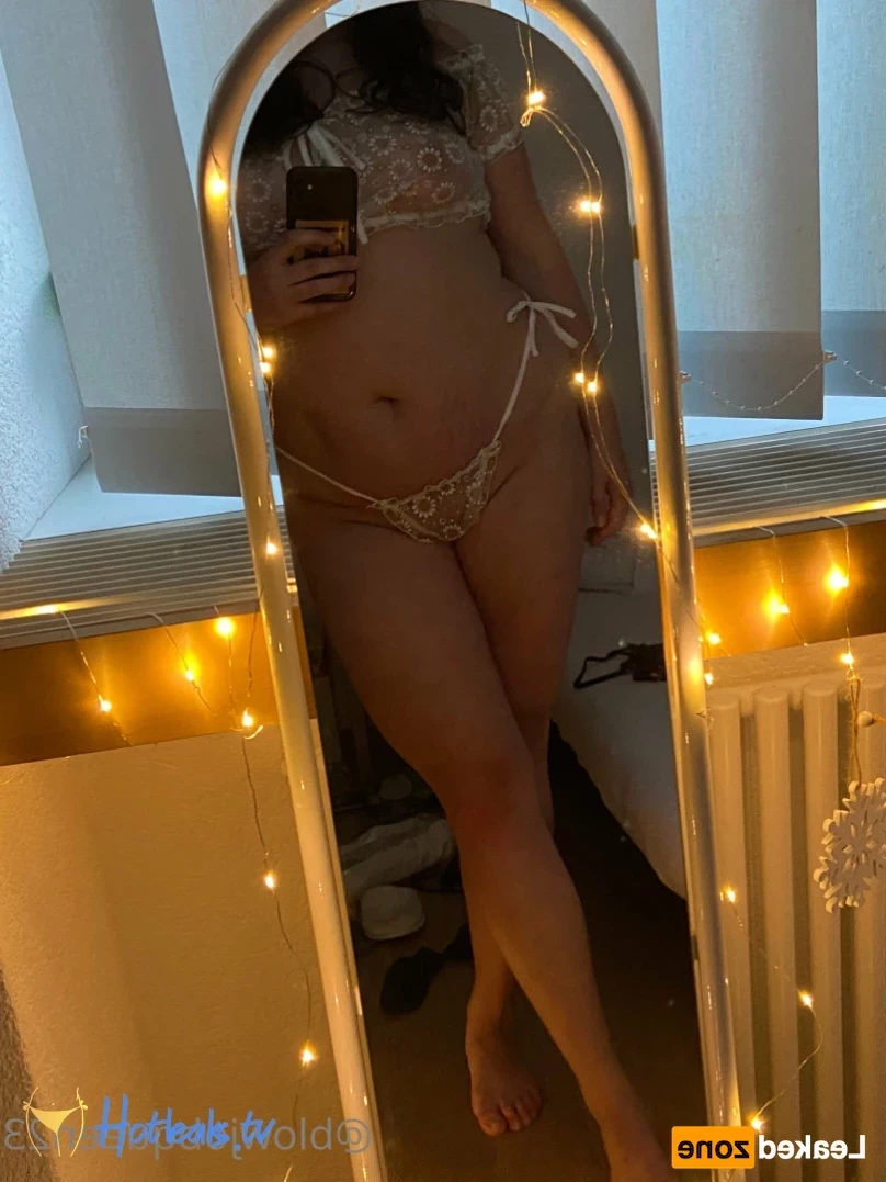 BJ Queen 🤍 [ bjqueen23 ] Onlyfans leaked photo 15540865 on Hotleaks.tv