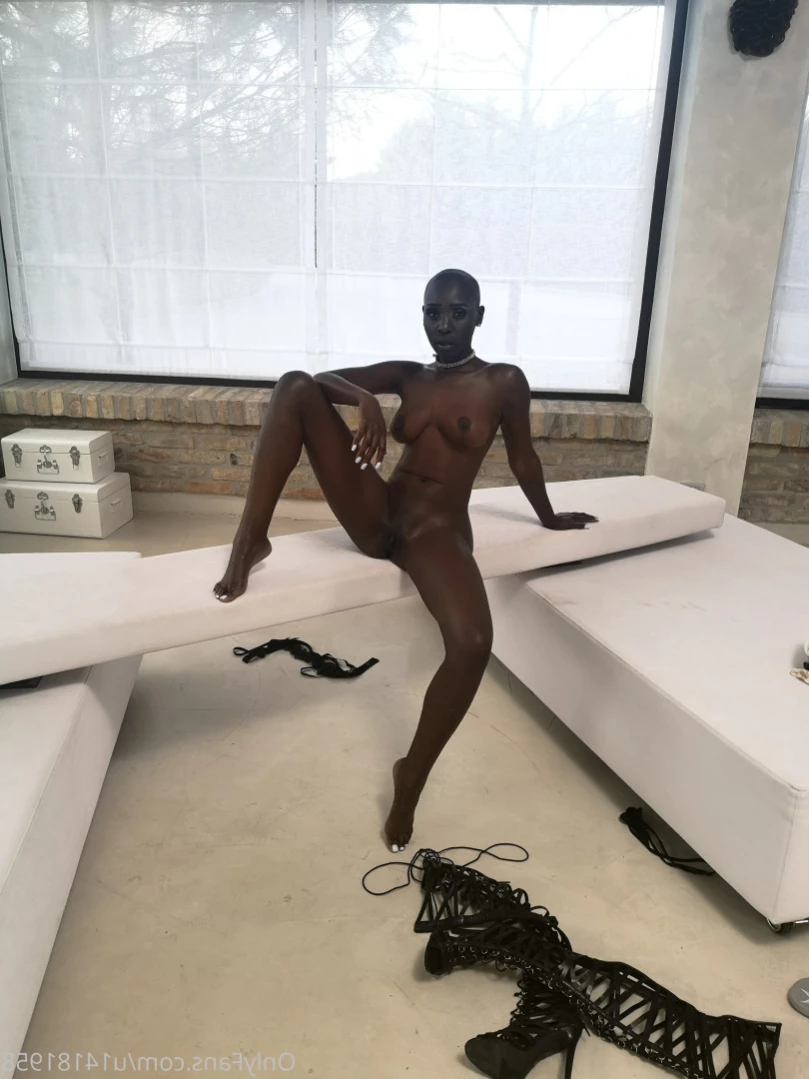 zaawaadi Onlyfans leaked photo 13244155 on Hotleaks.tv