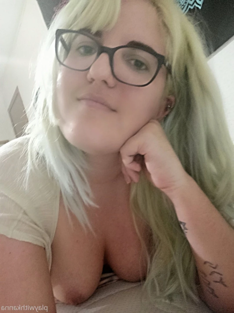 𝚔𝚊𝚗𝚗𝚊 ♡ TATTOED NERD [ playwithkanna ] Onlyfans leaked photo 12688818 on Hotleaks.tv