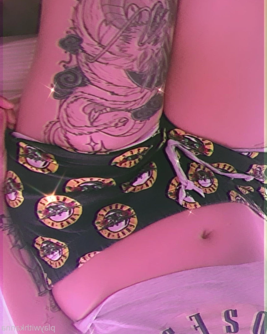 𝚔𝚊𝚗𝚗𝚊 ♡ TATTOED NERD [ playwithkanna ] Onlyfans leaked photo 12805657 on Hotleaks.tv