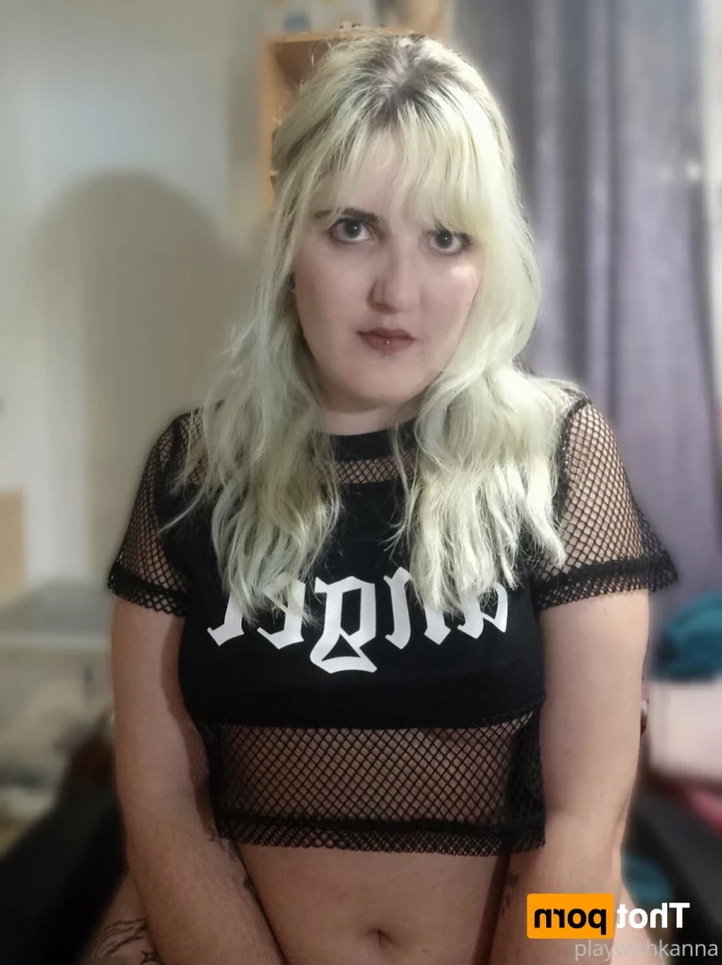 𝚔𝚊𝚗𝚗𝚊 ♡ TATTOED NERD [ playwithkanna ] Onlyfans leaked photo 14932351 on Hotleaks.tv