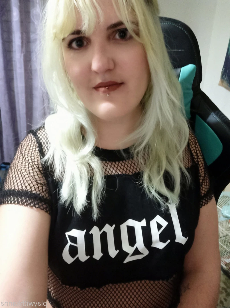 𝚔𝚊𝚗𝚗𝚊 ♡ TATTOED NERD [ playwithkanna ] Onlyfans leaked photo 16048074 on Hotleaks.tv