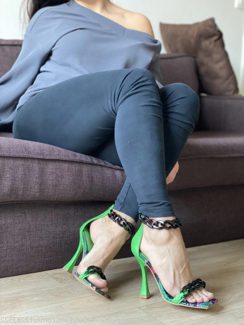 laufrenchfeet Onlyfans leaked photo 14456628 on Hotleaks.tv