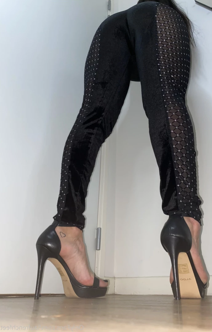 laufrenchfeet Onlyfans leaked photo 15732397 on Hotleaks.tv