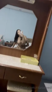 1729832