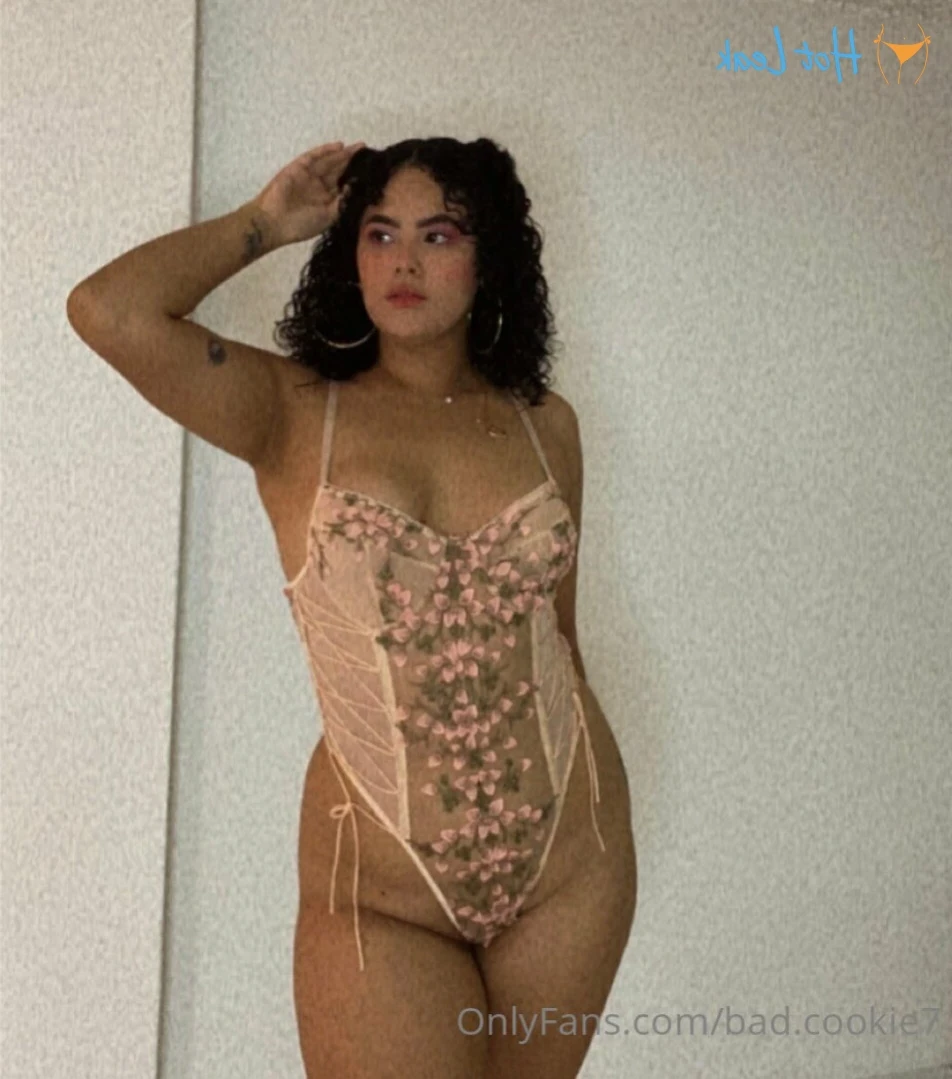 Curvy babe 🍪 [ bad.cookie ] Onlyfans leaked photo 16455744 on Hotleaks.tv