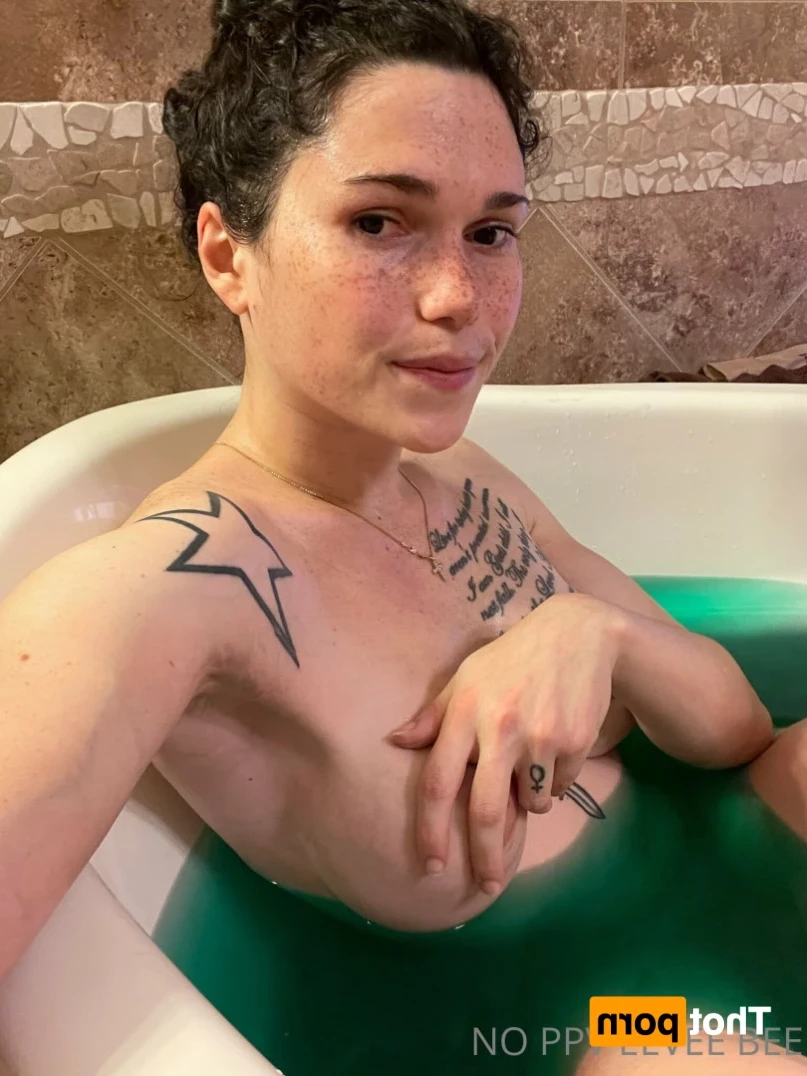 Eevee [ eeveebeesolo ] Onlyfans leaked photo 12060823 on Hotleaks.tv