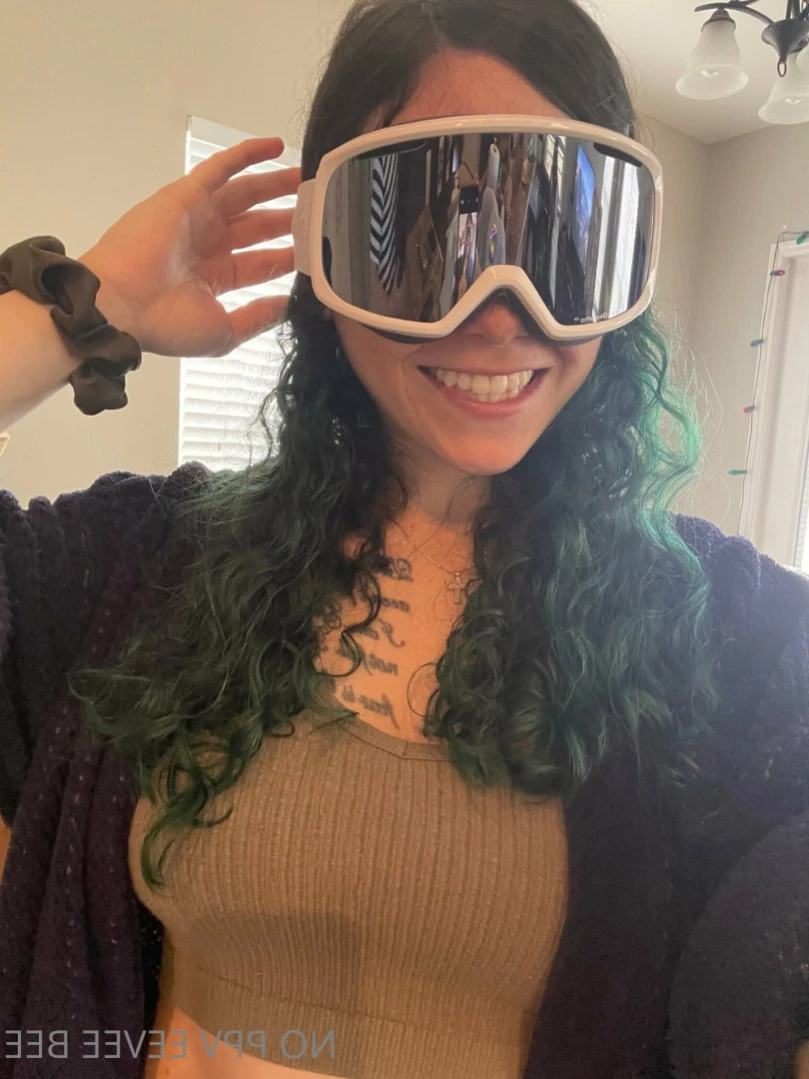 Eevee [ eeveebeesolo ] Onlyfans leaked photo 13712662 on Hotleaks.tv