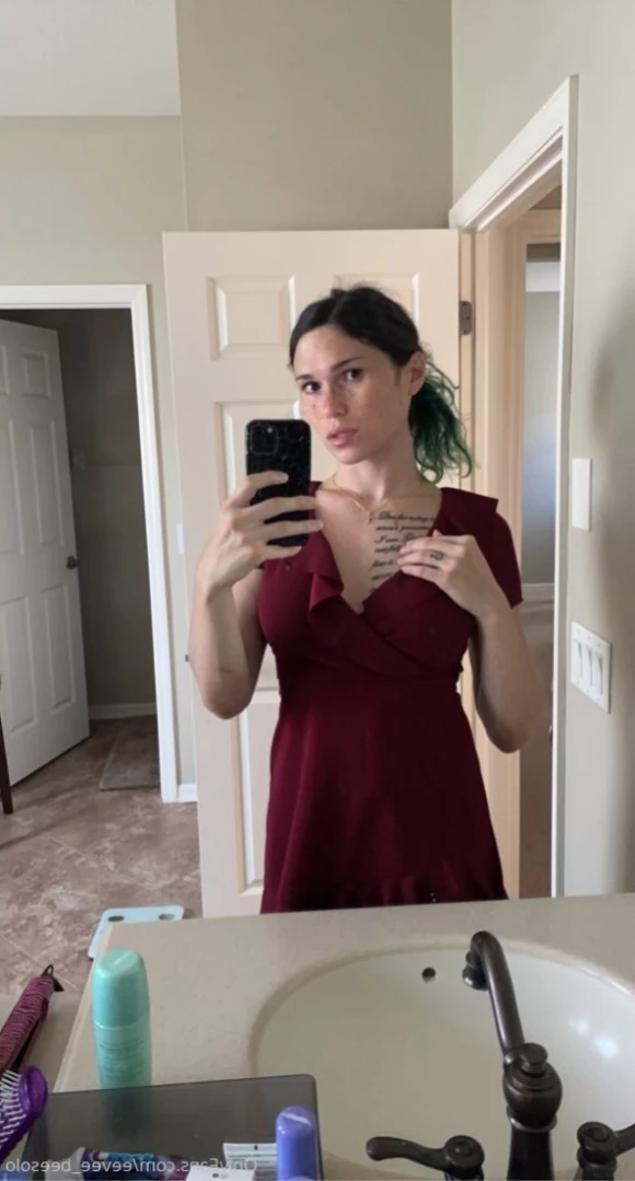 Eevee [ eeveebeesolo ] Onlyfans leaked photo 13715099 on Hotleaks.tv