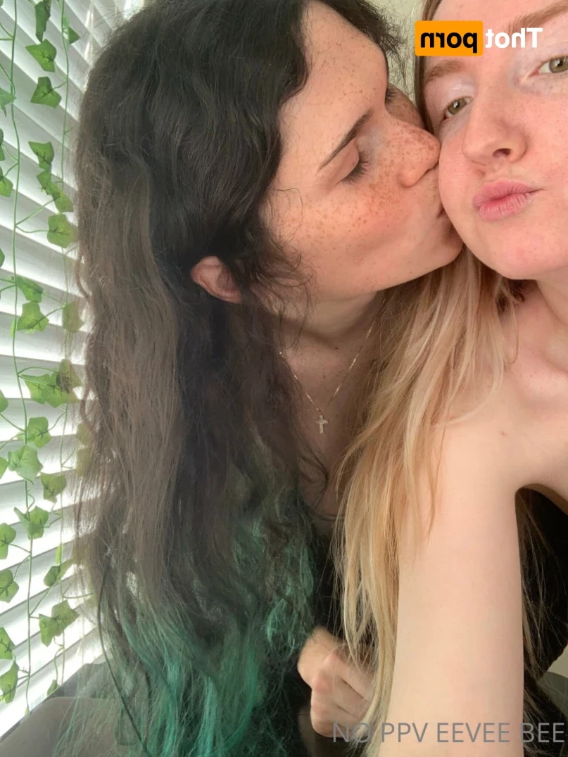Eevee [ eeveebeesolo ] Onlyfans leaked photo 13730090 on Hotleaks.tv