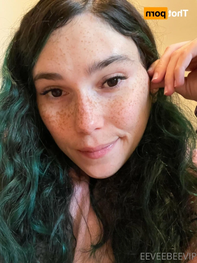 Eevee [ eeveebeesolo ] Onlyfans leaked photo 14092414 on Hotleaks.tv