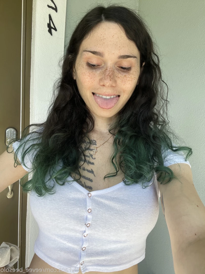 Eevee [ eeveebeesolo ] Onlyfans leaked photo 15611963 on Hotleaks.tv