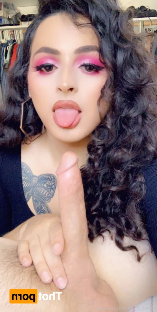 TS Felicity Fox [ thefelicityfox ] Onlyfans leaked photo 14857477 on Hotleaks.tv