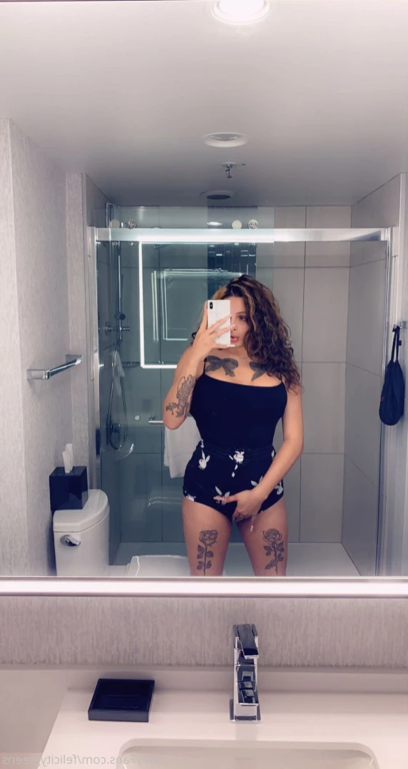TS Felicity Fox [ thefelicityfox ] Onlyfans leaked photo 15720329 on Hotleaks.tv