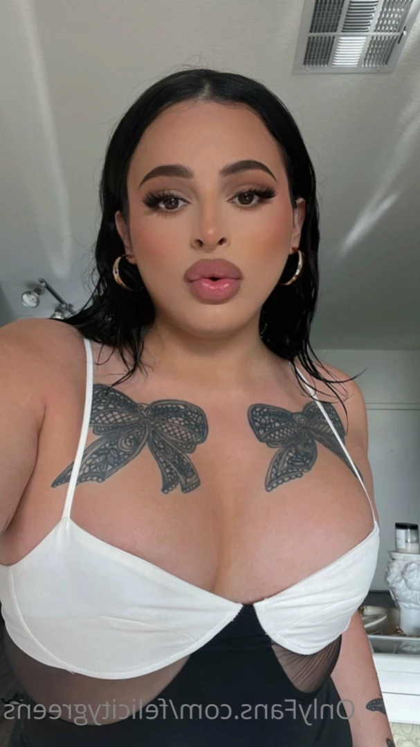 TS Felicity Fox [ thefelicityfox ] Onlyfans leaked photo 16279567 on Hotleaks.tv