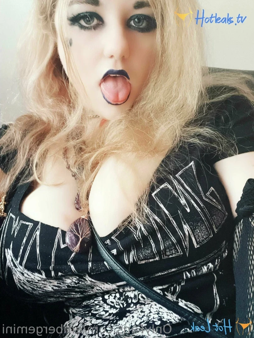 Ember Gemini [ embergemini ] Onlyfans leaked photo 13617421 on Hotleaks.tv