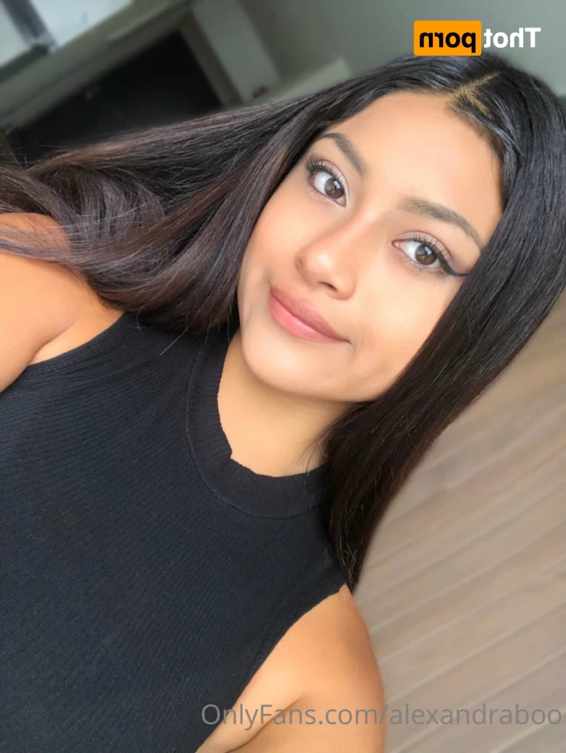 Ale [ alexandraboo ] Onlyfans leaked photo 12489523 on Hotleaks.tv
