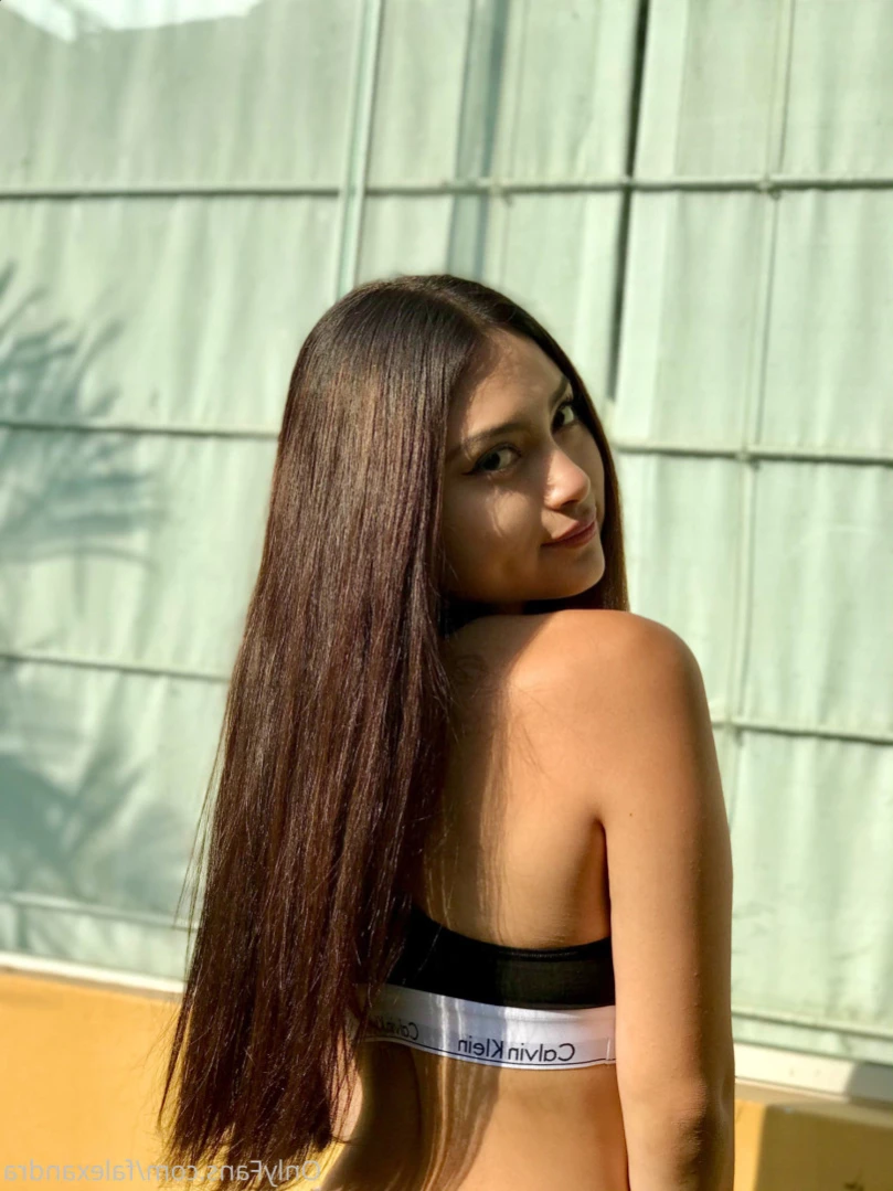 Ale [ alexandraboo ] Onlyfans leaked photo 13056338 on Hotleaks.tv