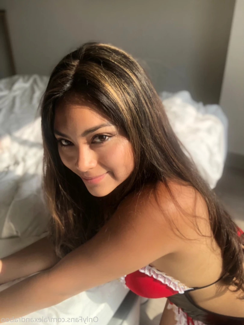 Ale [ alexandraboo ] Onlyfans leaked photo 13056434 on Hotleaks.tv