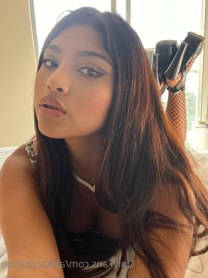 Ale [ alexandraboo ] Onlyfans leaked photo 15738929 on Hotleaks.tv