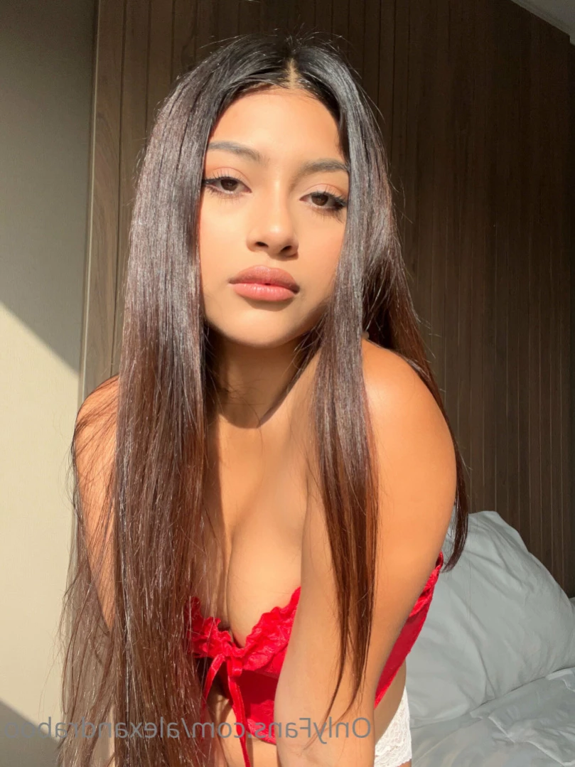 Ale [ alexandraboo ] Onlyfans leaked photo 16369399 on Hotleaks.tv