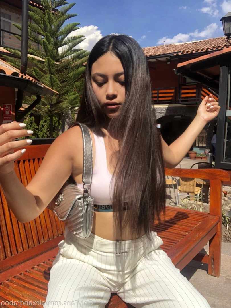 Ale [ alexandraboo ] Onlyfans leaked photo 16369456 on Hotleaks.tv