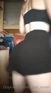 15720605