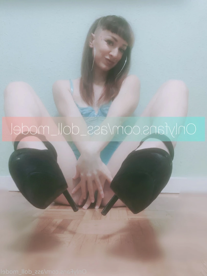 𝟮𝟭 𝗬.𝗼⚠️𝗙𝗥𝗘𝗘,/𝗚𝗥𝗔𝗧𝗜𝗦 𝗦𝗧𝗥𝗘𝗔𝗠𝗜𝗡𝗚 ⚠️ [ soybettyloop ] Onlyfans leaked photo 15764798 on Hotleaks.tv