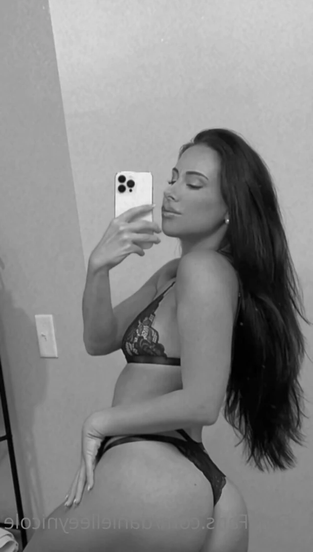 DanielleNicole [ danielleeynicole ] Onlyfans leaked photo 14768343 on Hotleaks.tv