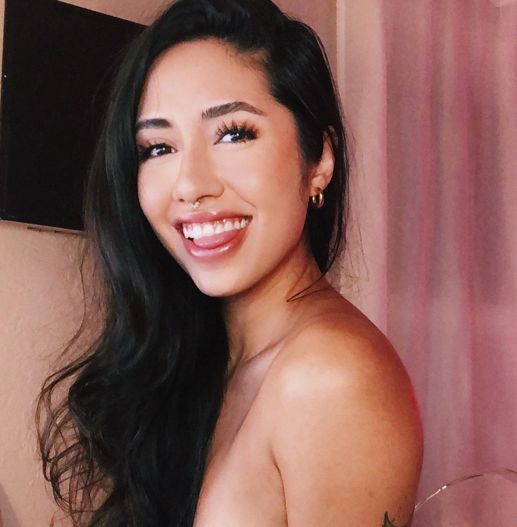 robin mae [ robinmae ] Onlyfans leaked photo 1031407 on Hotleaks.tv