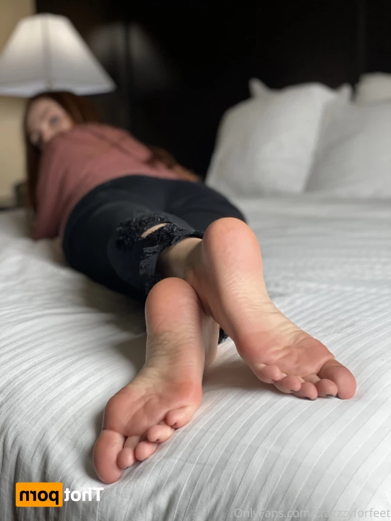 crazyforfeet [ crazzzyforfeet ] Onlyfans leaked photo 12649448 on Hotleaks.tv