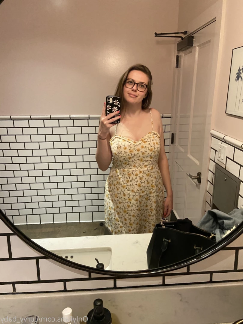 Curvy baby [ curvy_baby ] Onlyfans leaked photo 11034128 on Hotleaks.tv
