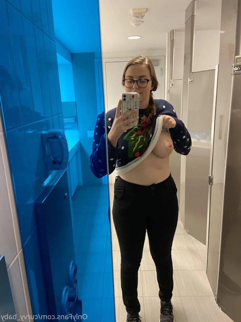 Curvy baby [ curvy_baby ] Onlyfans leaked photo 15901811 on Hotleaks.tv