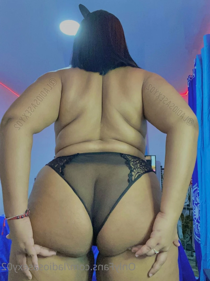 🥥 BIG TITTYS 🥥 [ ladiosasexy02 ] Onlyfans leaked photo 13869658 on Hotleaks.tv