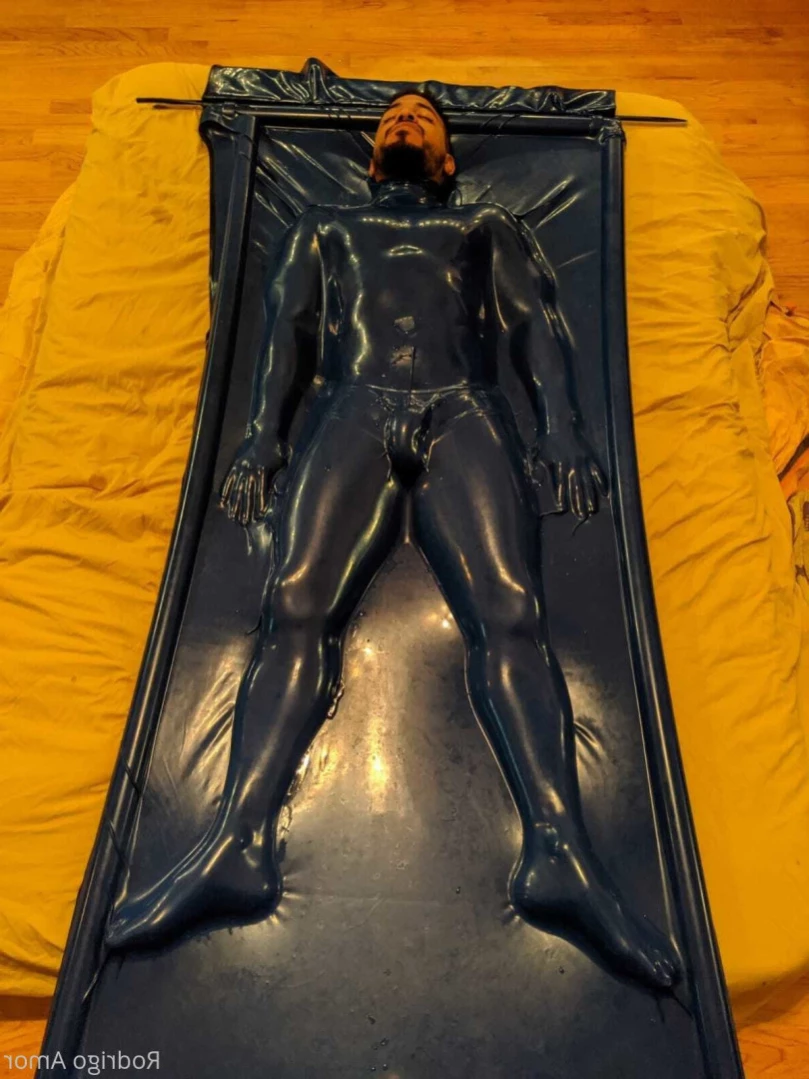 Rodrigo Amor [ rodrigoamor ] Onlyfans leaked photo 12414339 on Hotleaks.tv