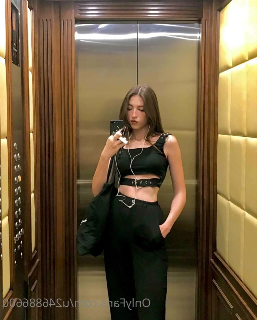 𝗔𝗹𝗶𝘀𝗮 𝗕𝗹𝗮𝗻𝗰𝗵𝗲 [ alisa_blanche ] Onlyfans leaked photo 13842081 on Hotleaks.tv