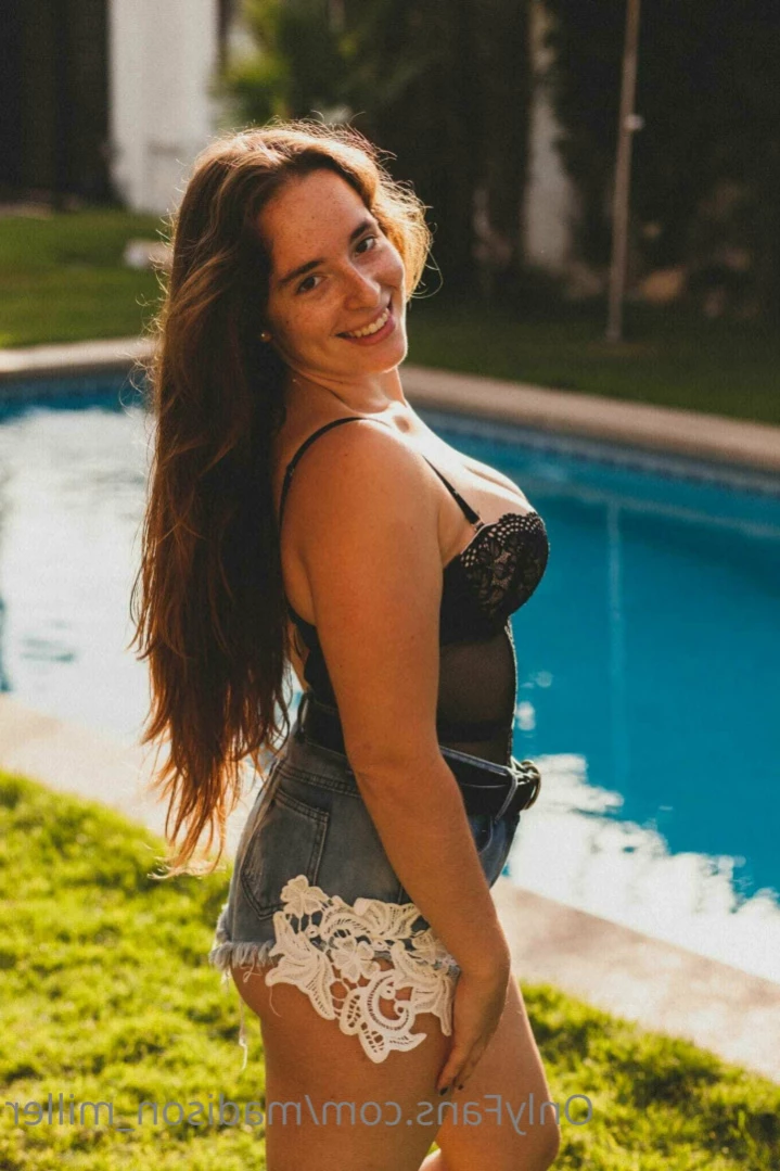 Maddie🌸🟢ONLINE🟢 [ madison_miller ] Onlyfans leaked photo 16398475 on Hotleaks.tv