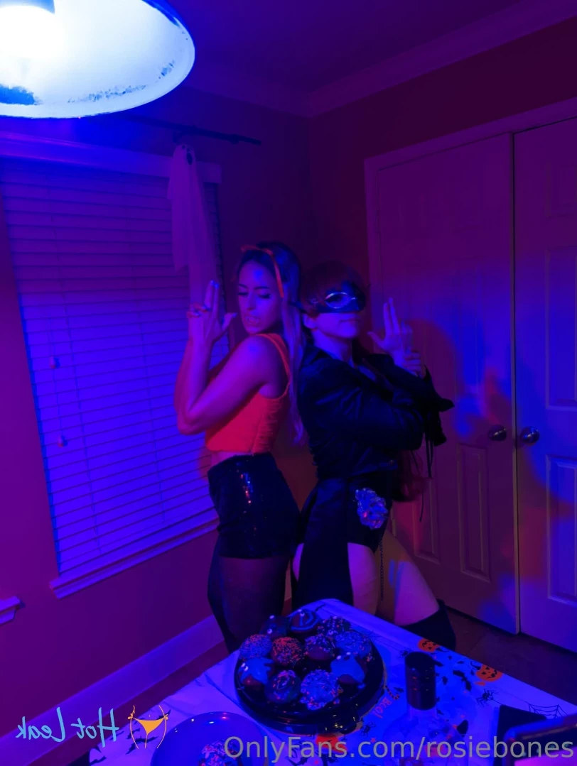 🌹Rosie Bones🦴 [ rosiebones ] Onlyfans leaked photo 11924064 on Hotleaks.tv