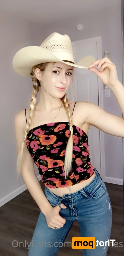 🌹Rosie Bones🦴 [ rosiebones ] Onlyfans leaked photo 13115650 on Hotleaks.tv