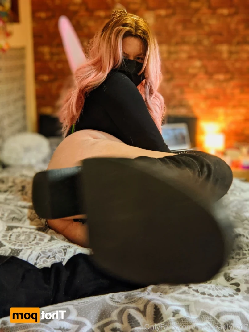 Beth Goode [ bethgivesbrain ] Onlyfans leaked photo 15892624 on Hotleaks.tv