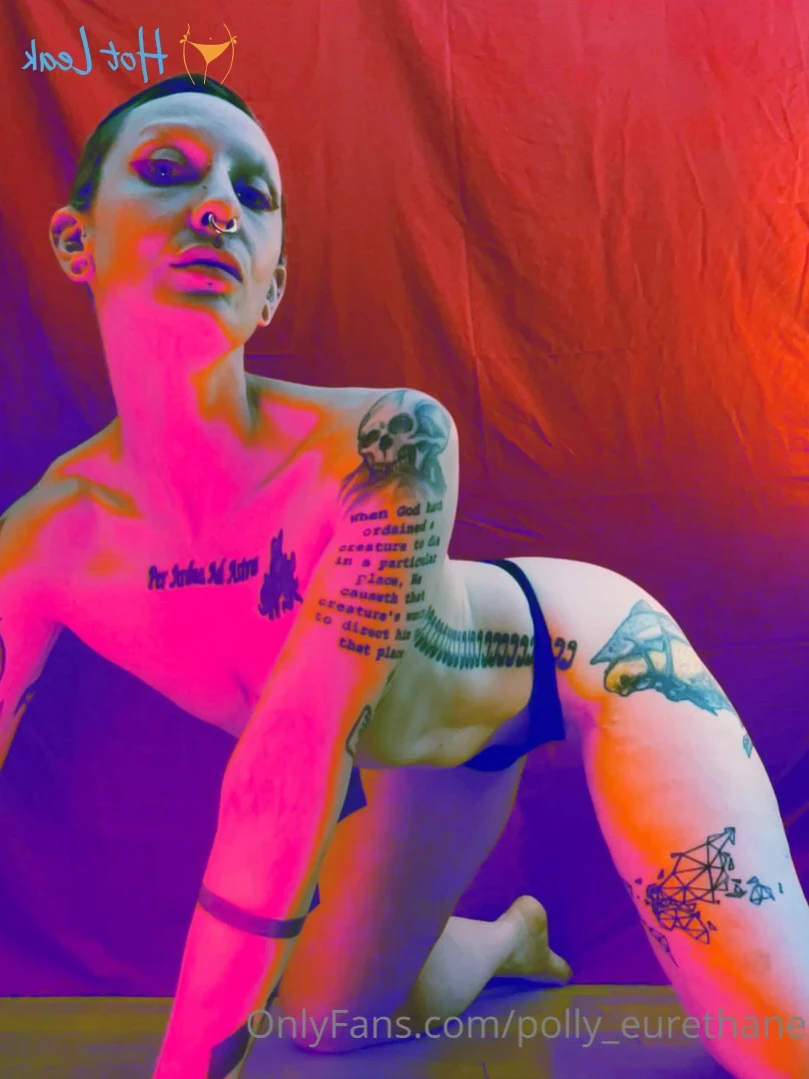 Polly Eurethane [ polly_eurethane_tm ] Onlyfans leaked photo 14823153 on Hotleaks.tv