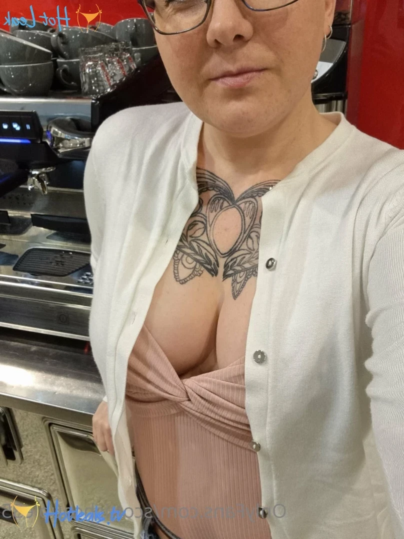 scottishcouple35 Onlyfans leaked photo 12366436 on Hotleaks.tv