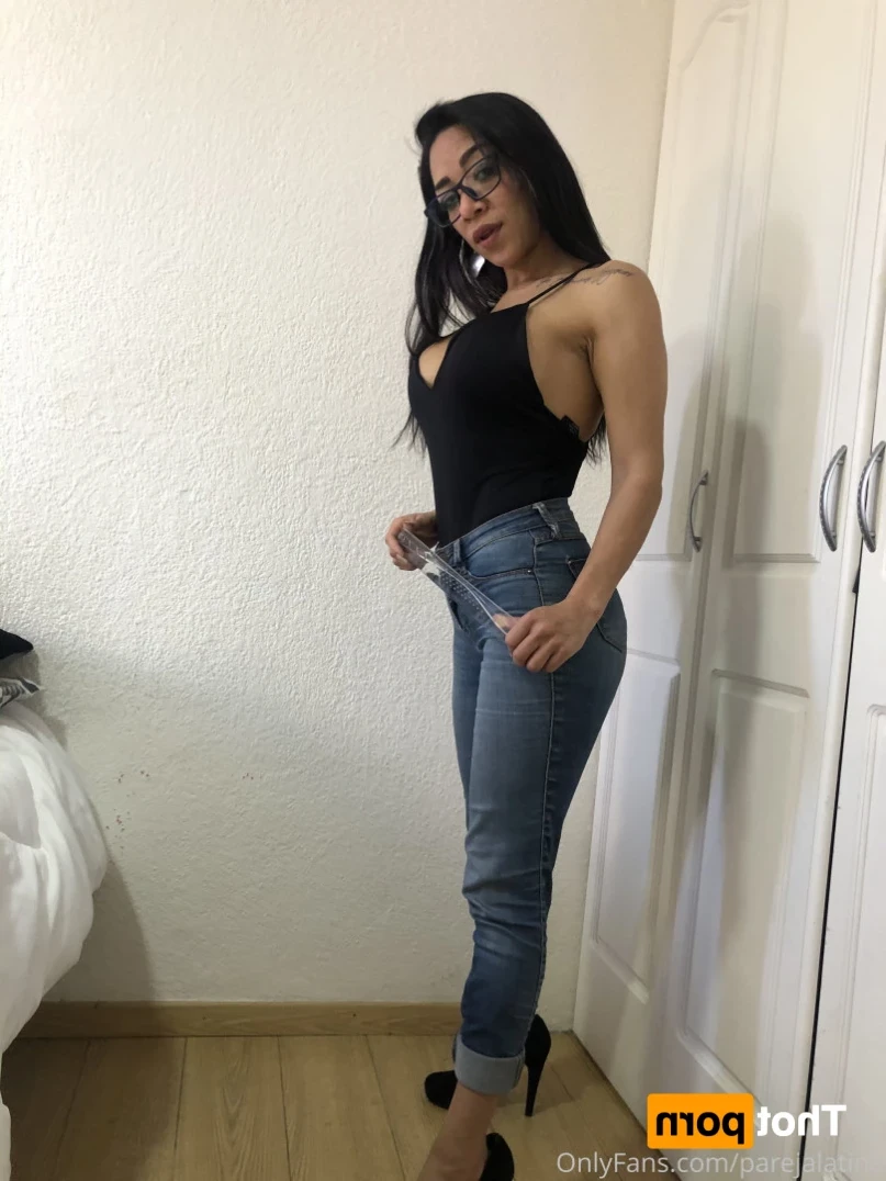 THE MOMMY 𝑽 𝑪𝑨𝑳𝑳𝑺 &amp;𝑺𝑬𝑿𝑻😈 [ nena_latina ] Onlyfans leaked photo 15037569 on Hotleaks.tv