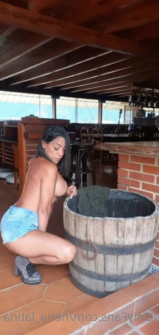THE MOMMY 𝑽 𝑪𝑨𝑳𝑳𝑺 &amp;𝑺𝑬𝑿𝑻😈 [ nena_latina ] Onlyfans leaked photo 16399324 on Hotleaks.tv