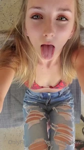 16101894