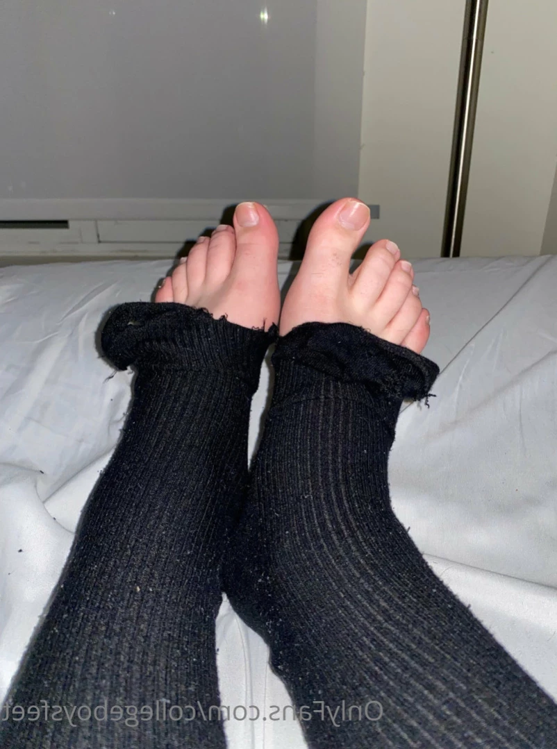 College Boys Feet 🔞 [ collegeboysfeet ] Onlyfans leaked photo 15863544 on Hotleaks.tv